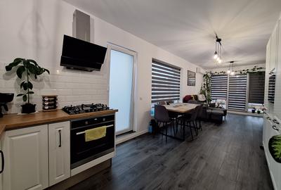 Apartament cu 3 camere, 63 mp, terasa de 88 mp, zona Cetatii - 3