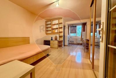Vanzare garsoniera Metrou Costin Georgian - 1