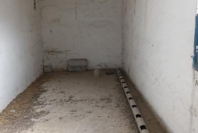 Timis - Orțișoara, hală industrială cu etaj de vânzare – 2.150 mp, teren 1.880 m - 4