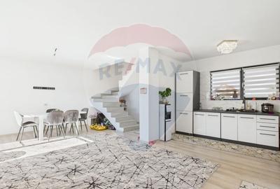 Casă cu 4 camere cu Teren 262 Mp în Est - 4