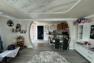 Casă cu Teren 510 Mp în Central - 4