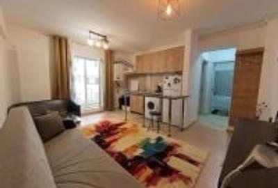 Apartament cu 4 camere semidecomandat în Calea Călărașilor