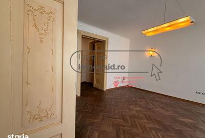 Apartament cu 3 camere decomandat în P-ța Unirii - 2