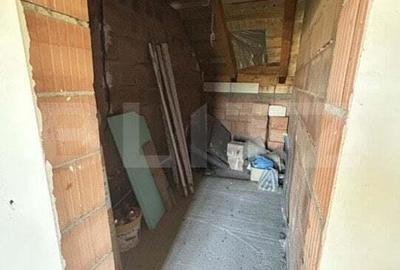 Casă cu 4 camere cu Teren 500 Mp în Beclean