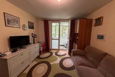 Apartament cu 2 camere semidecomandat, mobilat în Titan - 2