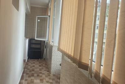 Apartament cu 2 camere decomandat în - 1
