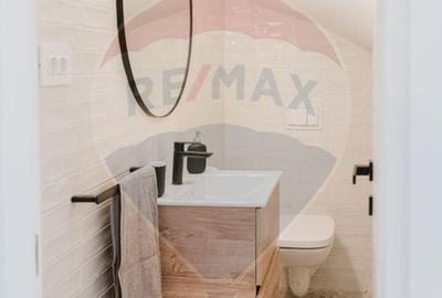 Casă cu 4 camere cu Canalizare în Central - 5