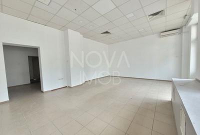 Spațiu comercial, de 74 mp, în Central - 2