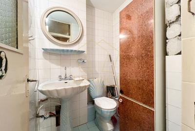 Apartament cu 3 camere decomandat, mobilat în Dâmbovița - 12