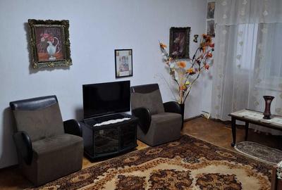 Apartament cu 3 camere în Gară - 1