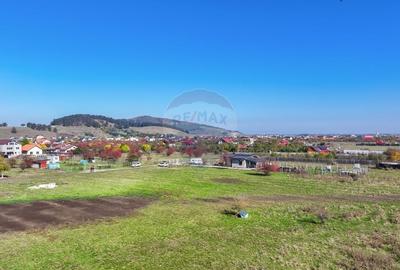 Comision 0 %! Teren 1,952mp Sanpetru, Strada Paraului! Comision 0 %! Teren 1,952mp Sanpetru, Strada Paraului! - 2