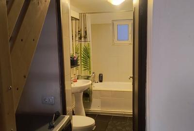 Casă cu 4 camere cu Teren 400 Mp în Central - 2