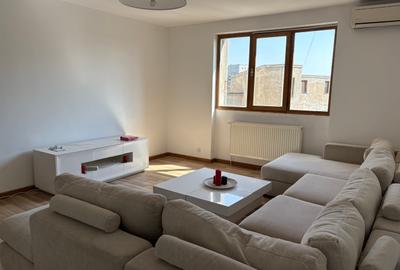 Magheru, ap. 3 camere, 75mp utili, et.5, mobilat, 500Euro/luna