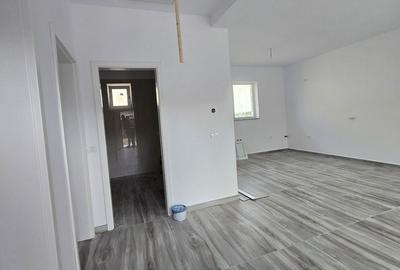 Casă cu 3 camere în Central - 3