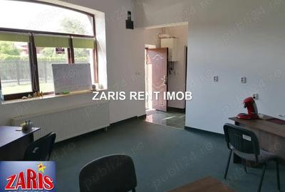 Spațiu comercial, de 45 mp, în Central