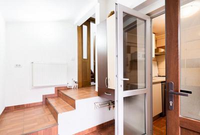 Casa cu 4 camere | Curte proprie | Renovata | zona Central - 4