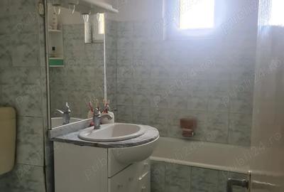 PROPRIETAR,vand apartament 3 camere+ garaj zona girocului - 4
