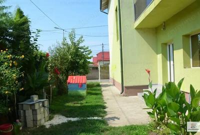 Proprietar 3 camere in Giroc 105000 euro - 2