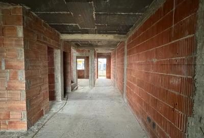 Casă cu Teren 330 Mp în Dragșina - 2