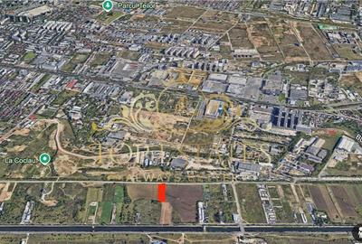 Teren Construcții intravilan de 5000 mp, în Splaiul Unirii - 3