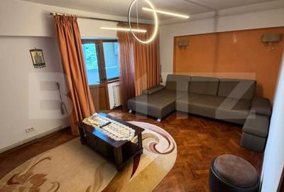 Apartament cu 3 camere decomandat, mobilat în Podu Roș - 1
