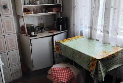 Apartament cu 3 camere decomandat în Central - 1
