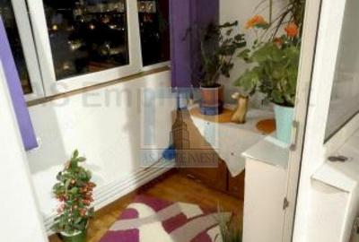 Garsonieră decomandată în Astra - 7