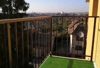 Apartament cu 2 camere decomandat în Central - 3