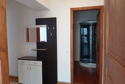 Casă cu 4 camere în Central - 6