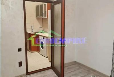 Garsonieră semidecomandată în CET - 7