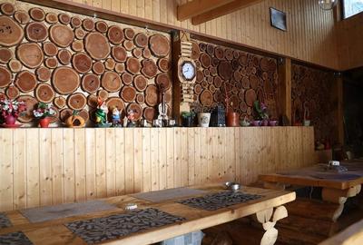 Casă cu 17 camere cu Teren 1000 Mp în Central - 3