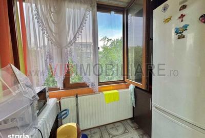 Apartament cu 3 camere decomandat în Militari - 3