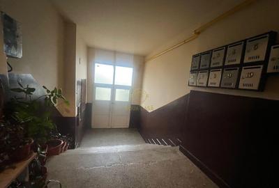 De vanzare Apartament Decomandat 3 Camere Zona Buna/Mobil... - 11