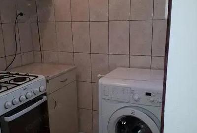 Garsonieră în Aradului