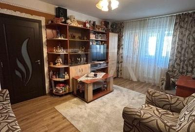 2 camere renovat + mobilat 6 minute de metrou TIMPURI NOI