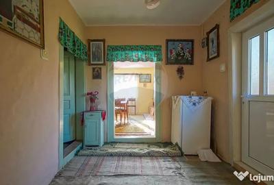 Casă cu 3 camere cu Teren 7255 Mp în Vama Buzăului - 15