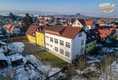 FILM! Oportunitate:Complex multifunctional in Sfantu Gheorghe, Covasna