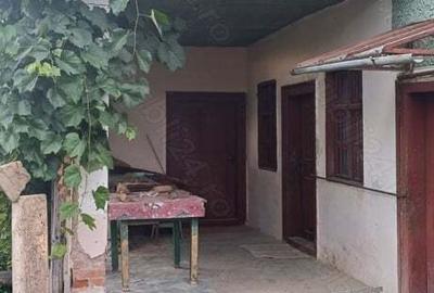 Casa de Vinzare - 1