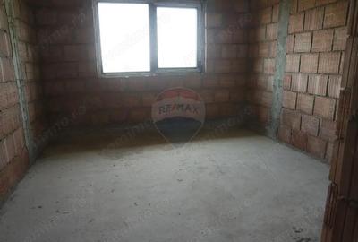 Casa de vanzare (duplex) la ro?u, in Tautii Magheraus Casa de vanzare (duplex) la ro?u, in Tautii Magheraus - 14