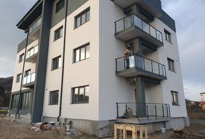 Apartament cu 3 camere decomandat în Exterior Vest - 6