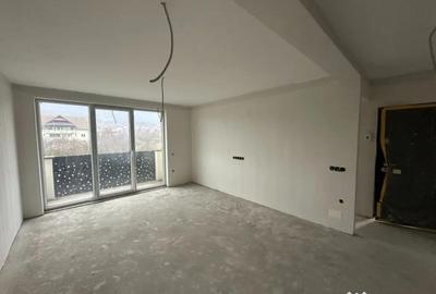 Apartament cu 2 camere decomandat în Independenței - 9