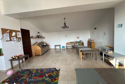 Casă cu Teren 853 Mp în Central - 2