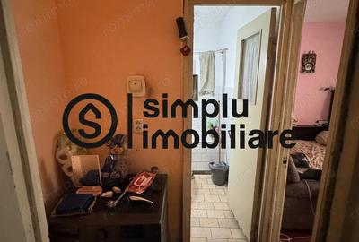 2 semidecomandate, parter, Craiovita - 67 500 Euro - 5