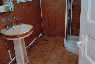 Inchiriez casa de locuit in Comuna Babana, jude?ul Arge? - 9