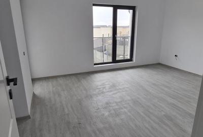Casă cu 4 camere în Central - 14