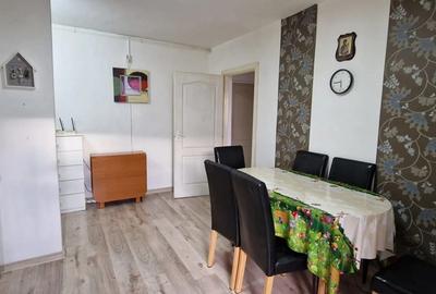 De inchiriat apartament cu doua camere zona CFR - 2
