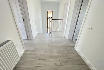 Duplex despartit prin spatiu tehnic Duplex despartit prin spatiu tehnic - 16