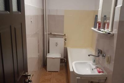 Garsonieră decomandată în Central - 2