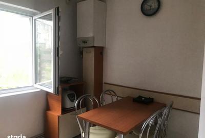 Apartament cu 3 camere decomandat, mobilat în 13 Septembrie - 9