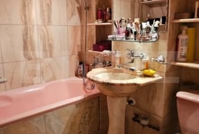 Apartament cu 3 camere, 2 bai si 2 balcoane spatioase - zona centrala, DEVA - 12